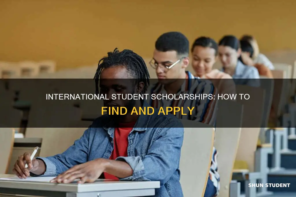 how to find a scholarship for international students