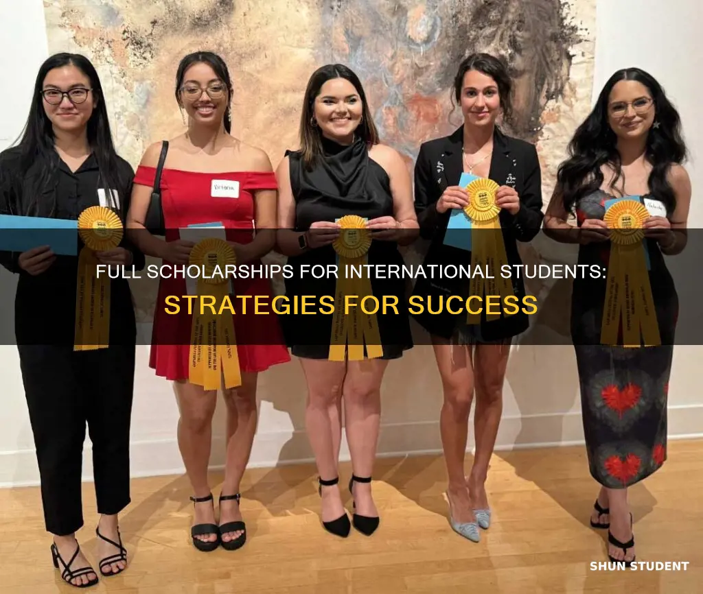 how to get a full scholarship as an international student