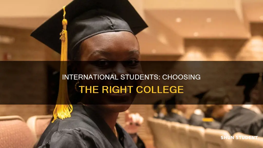 how to international students find colleges