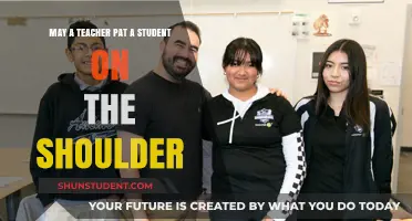 Is It Appropriate for Teachers to Pat Students on the Shoulder?