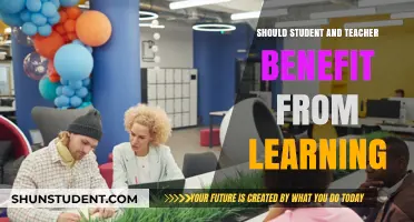 Mutual Growth: How Students and Teachers Thrive Through Collaborative Learning