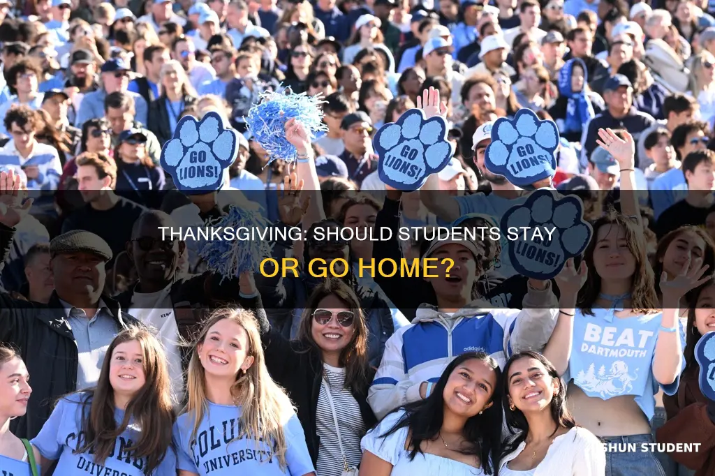 should university students come home for thanksgiving