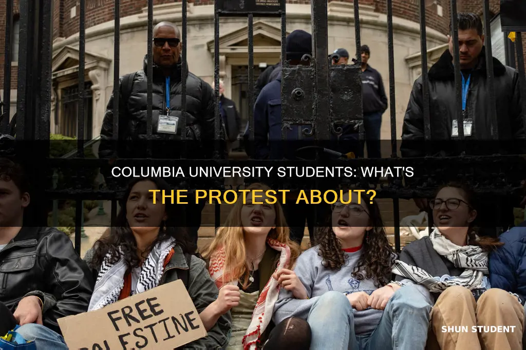 what are students protesting at columbia university