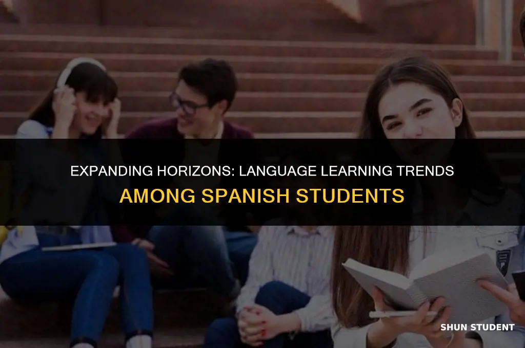 what languages do spanish students learn