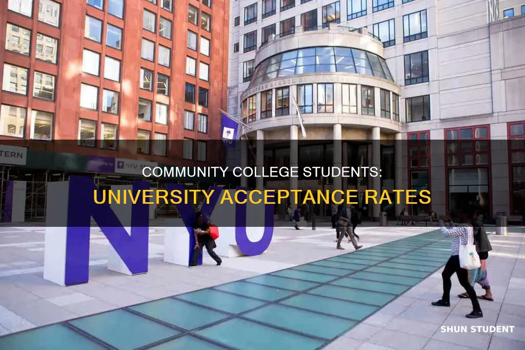 what percentage of community college students get accepted into universities