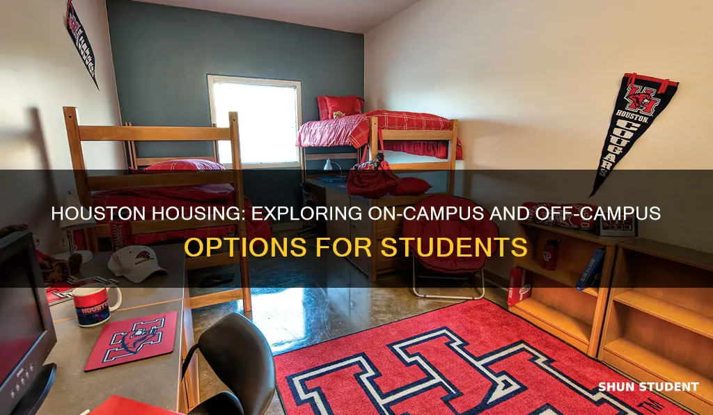 where do most students live in university of houston