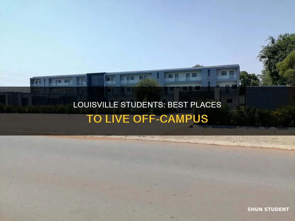 where do university of louisville students living