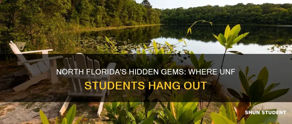 where do university of north florida students hang out