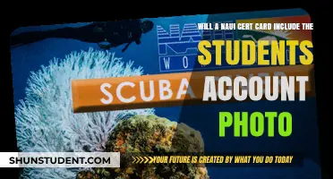 Does a NAUI Certification Card Feature the Student's Photo?