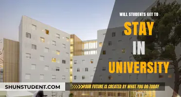 University Life: Staying On Campus or Off?